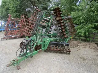 2004 John Deere 726