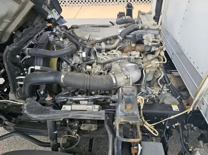 2018 ISUZU NPR