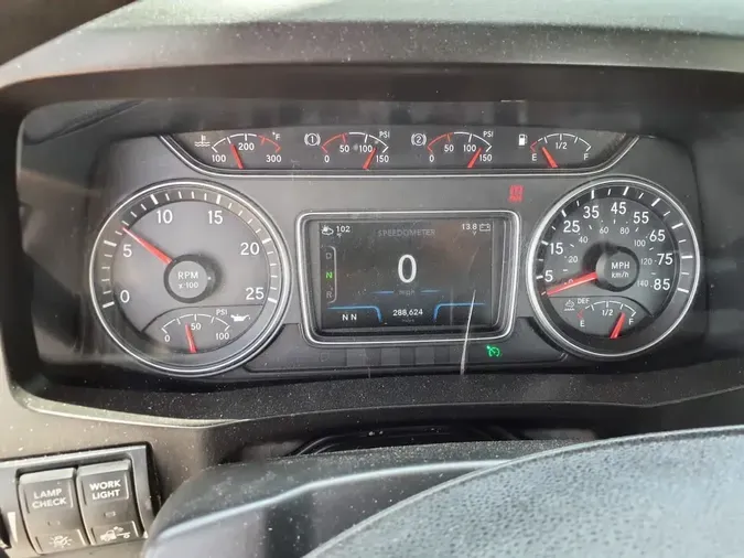 2018 NAVISTAR INTERNATIONAL LT625 DAYCAB T/A