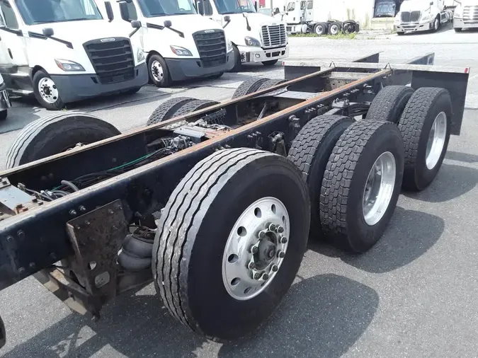 2018 MACK TRUCKS, INC. GU803