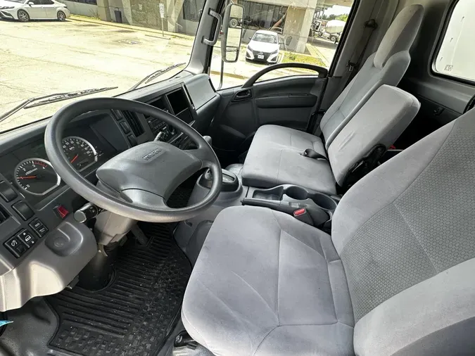 2021 Isuzu NPR-XD