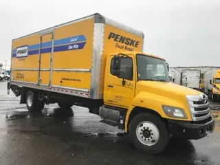 2017 HINO TRUCK 268