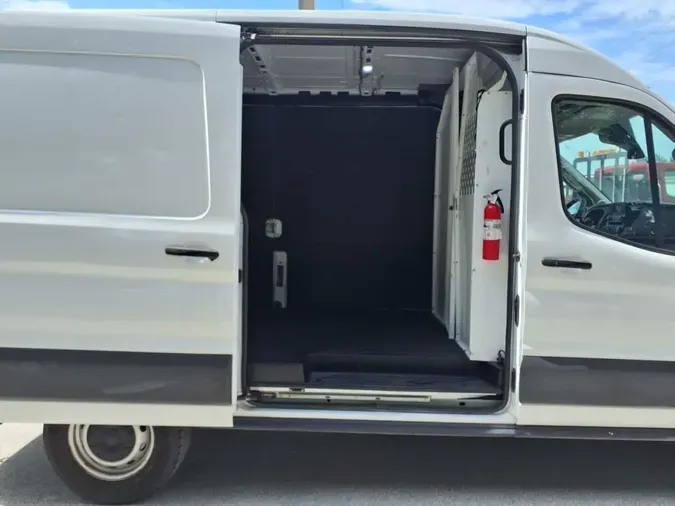 2021 FORD MOTOR COMPANY TRANSIT 250 MED ROOF3690478c0f4b38d169cdff1a45a90869