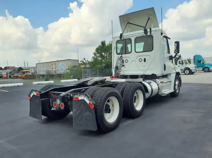 2020 FREIGHTLINER/MERCEDES CASCADIA 1253693111673d1e5006699f8473b5802ae
