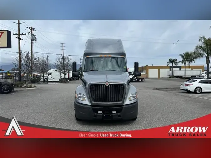 2022 INTERNATIONAL LT