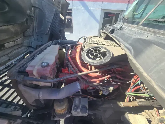 2020 FREIGHTLINER/MERCEDES CASCADIA 125