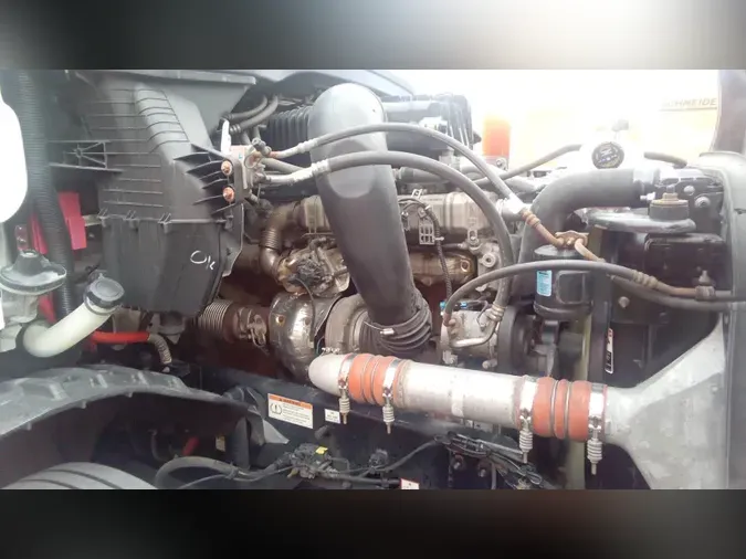 2023 Freightliner Cascadia 12636976a14326435ee5725f61b90e94f27