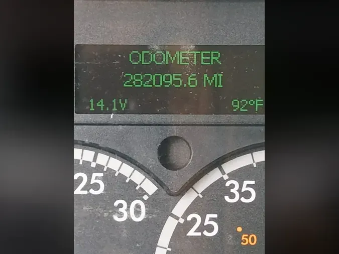 2021 FREIGHTLINER/MERCEDES M2 106