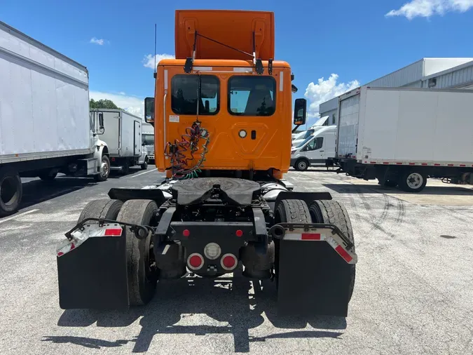 2019 FREIGHTLINER/MERCEDES CASCADIA 125