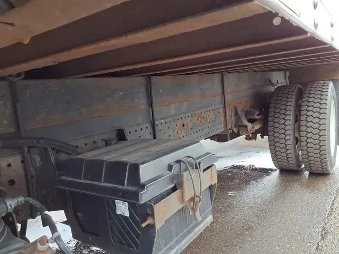 2018 ISUZU NPR36a0f811e42bd11e1c469afff56e2237