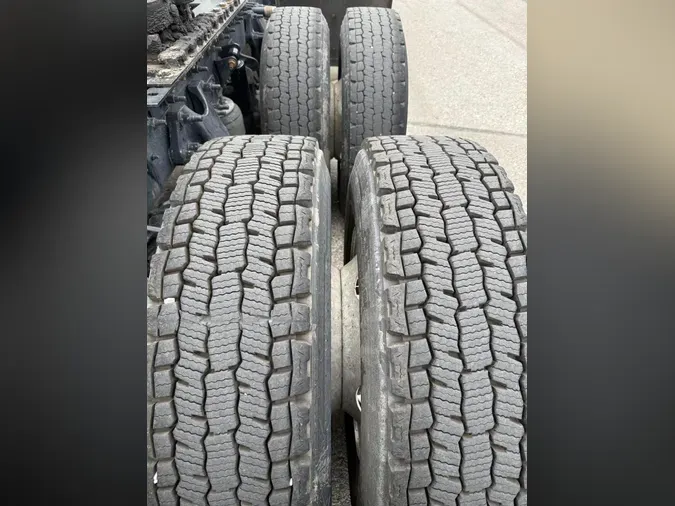 2020 International LT625