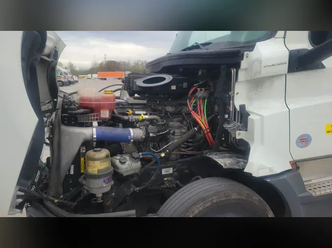 2020 Freightliner Cascadia