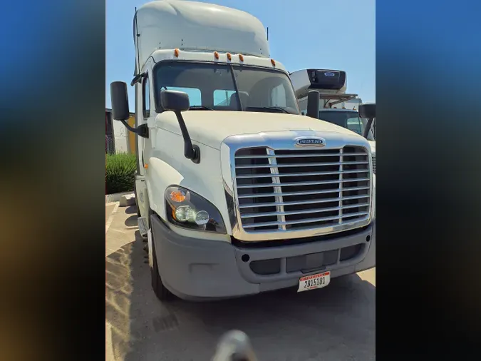 2019 FREIGHTLINER/MERCEDES CASCADIA 125