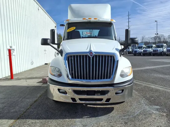 2019 NAVISTAR INTERNATIONAL LT625 DAYCAB T/A36ae8d8e4481224c7721fb5d45c43500