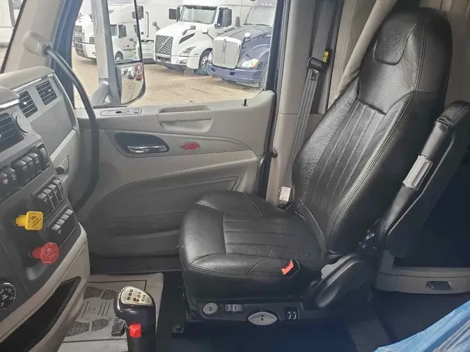 2021 PETERBILT 567
