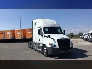 2022 Freightliner Cascadia 126