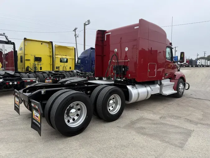 2022 Peterbilt 579