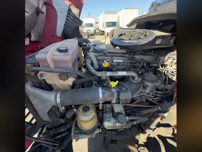 2019 FREIGHTLINER CASCADIA 125