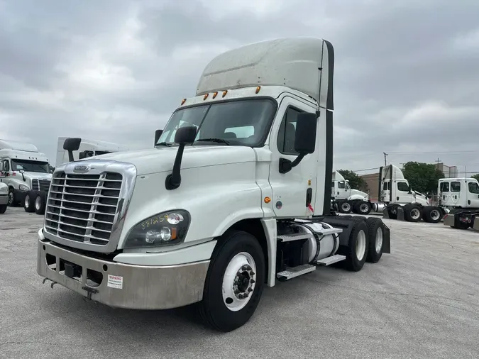 2020 FREIGHTLINER/MERCEDES CASCADIA 12536bbc51d6c956ccd83e23ad349e643f4