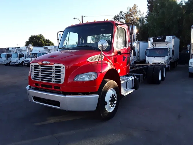 2019 FREIGHTLINER/MERCEDES M2 106