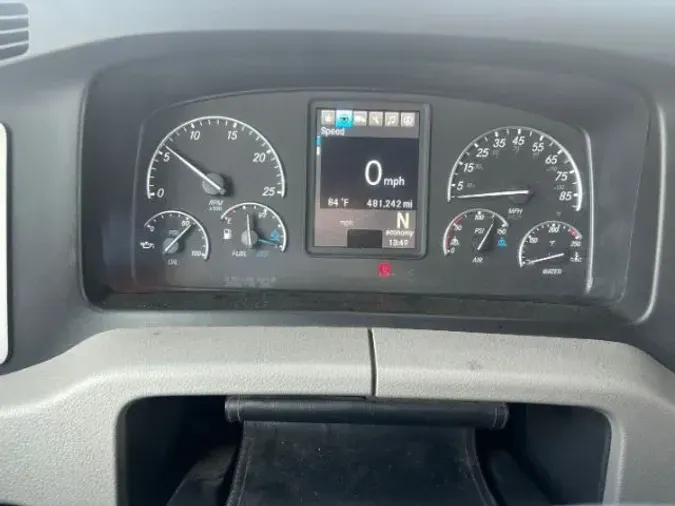 2020 Freightliner Cascadia 126