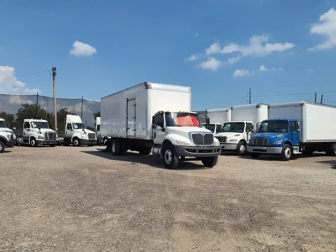 2020 NAVISTAR INTERNATIONAL MV607 (4X2)