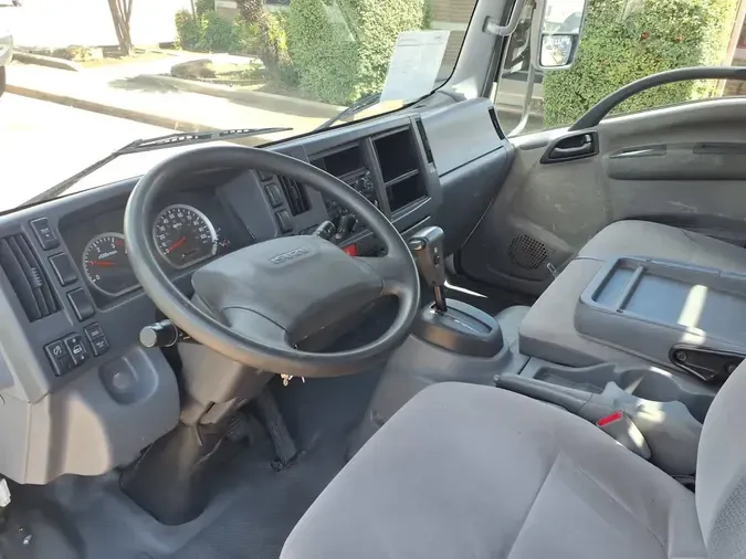 2019 ISUZU NPR