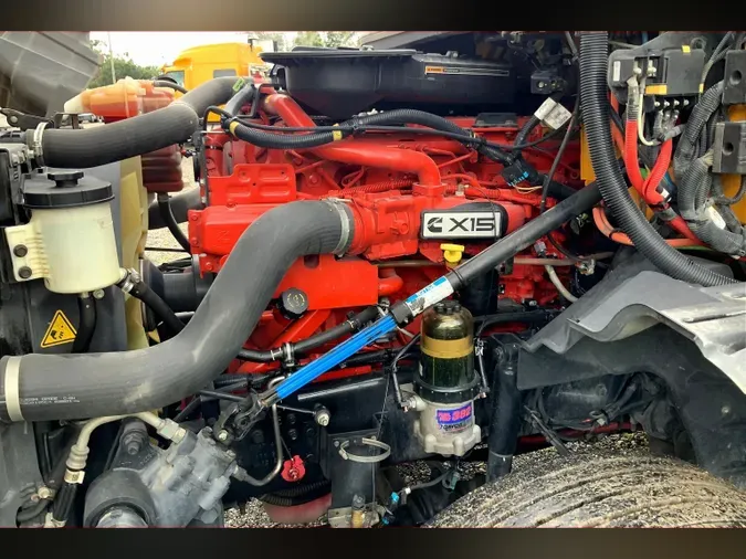 2022 INT LT625 6x4