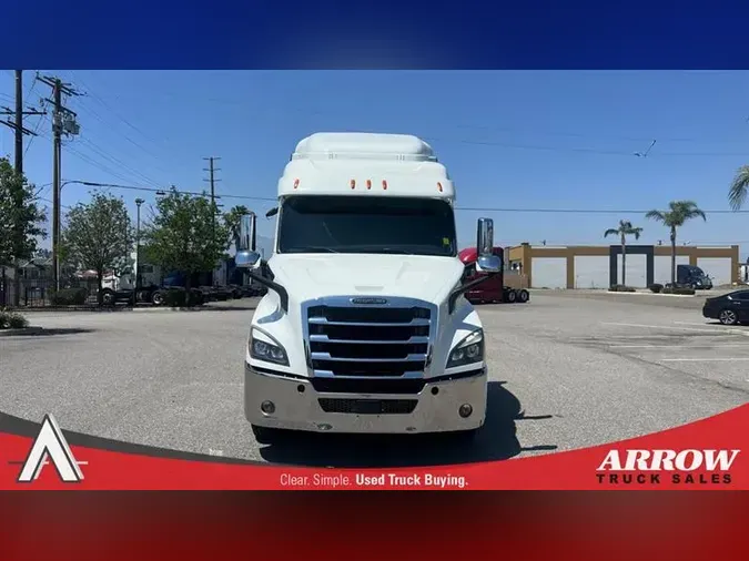 2020 FREIGHTLINER CA116