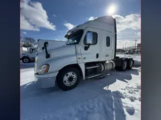 2019 FREIGHTLINER/MERCEDES CASCADIA 125