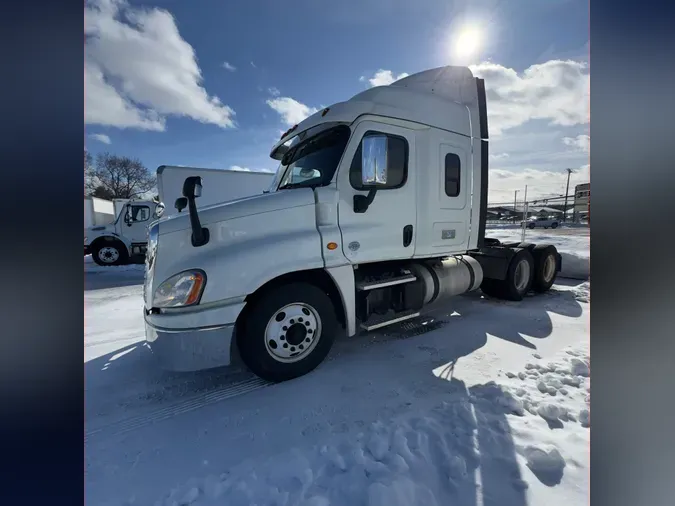 2019 FREIGHTLINER/MERCEDES CASCADIA 12536caf161346dba82fd79ba9fc363c63c