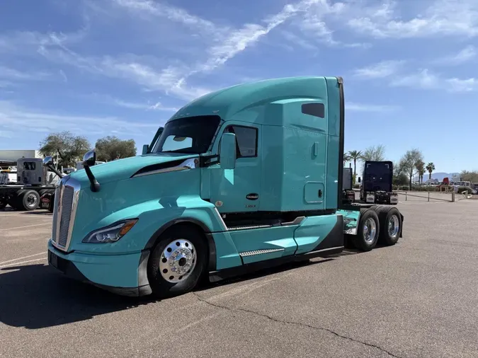 2022 Kenworth T68036cc675049bb44056e97f069a26f7add