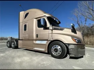 2019 FREIGHTLINER CASCADIA 126