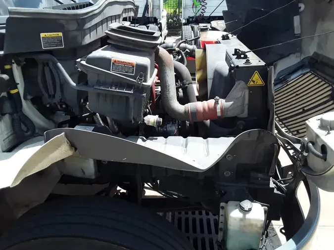 2019 NAVISTAR INTERNATIONAL 4300