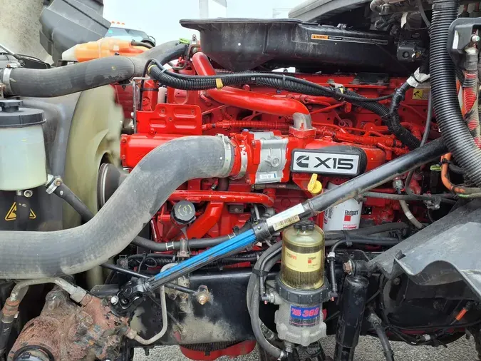 2021 NAVISTAR INTERNATIONAL LT625 DAYCAB S/A