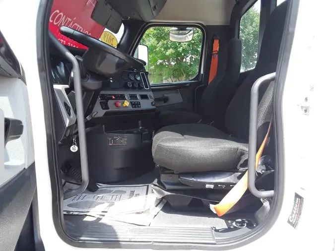2019 FREIGHTLINER/MERCEDES NEW CASCADIA PX12664