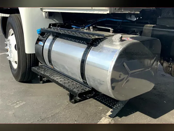 2020 INT MV607