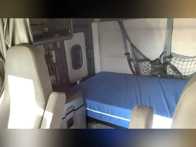 2021 Freightliner Cascadia 12636db4c84cbec96fb5d9091f85f9d35c7