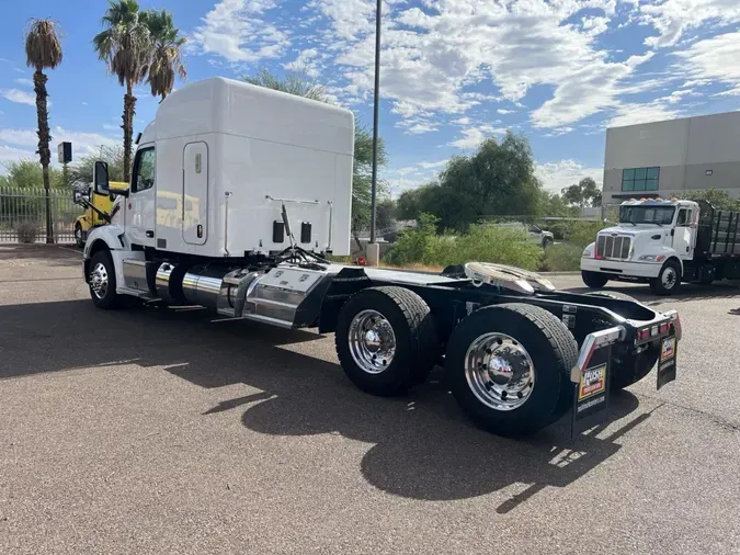 2023 Peterbilt 579
