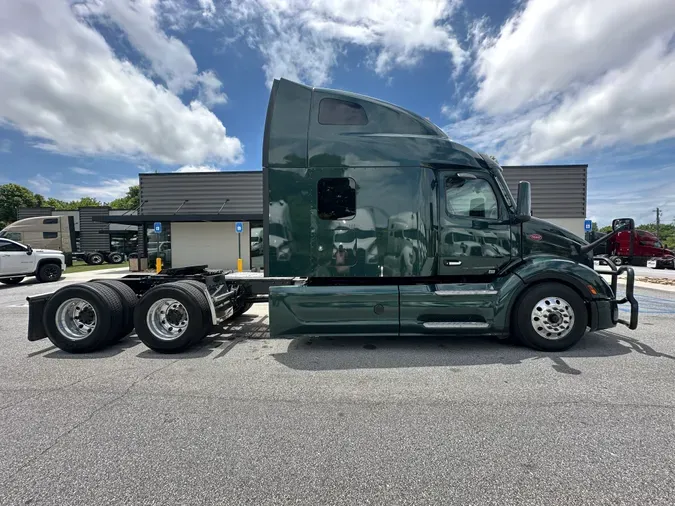 2022 Peterbilt 579