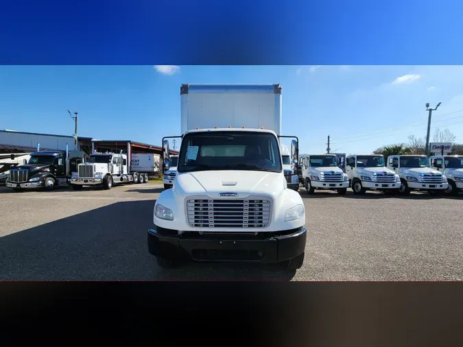 2018 Freightliner Business Class M2 106