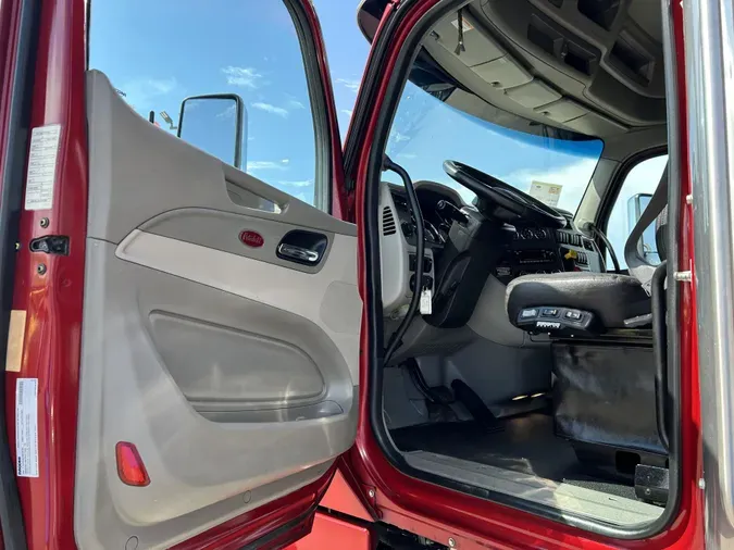 2021 Peterbilt 567