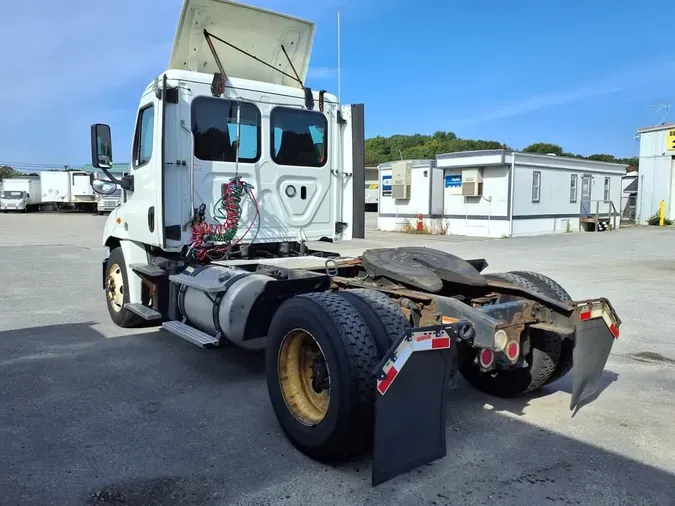 2018 FREIGHTLINER/MERCEDES CASCADIA 11336dc8c17653c9b66f971156fbd13dfc1