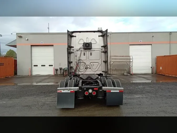 2022 Freightliner Cascadia 12636e1508e5a72cf30052015aeff952447