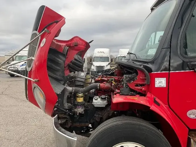 2017 Freightliner M2