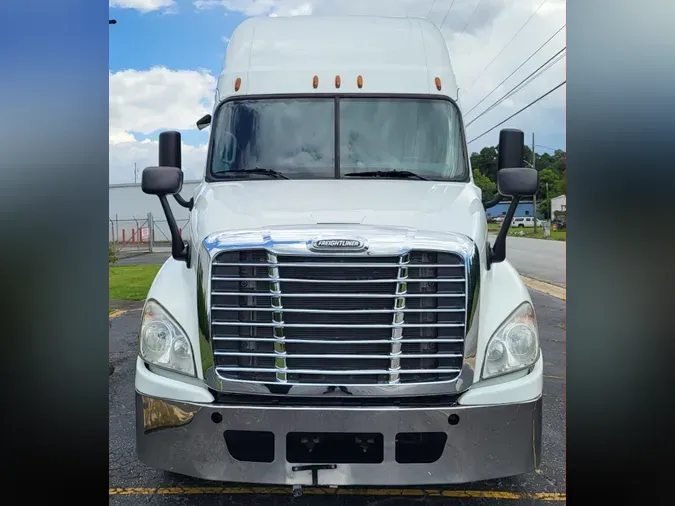 2019 FREIGHTLINER/MERCEDES CASCADIA 12536e62cbf034df28114126386d5ae5e80