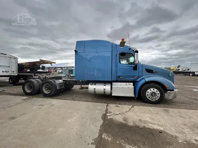 2015 PETERBILT 579