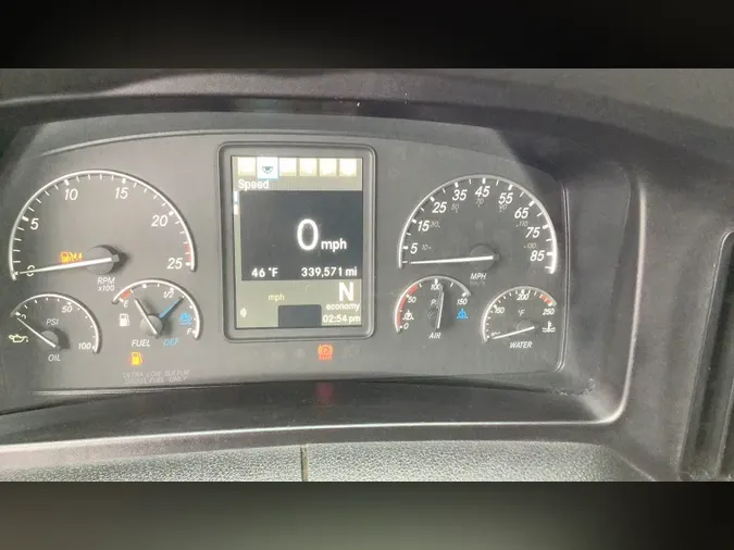 2023 Freightliner Cascadia 12636e7cc400e29162b6ed991b2022b8549