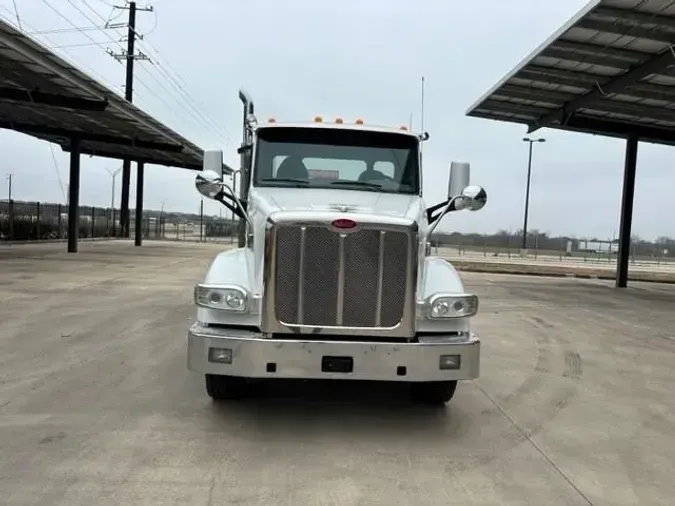 2020 Peterbilt 567