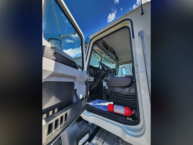 2026 MACK GRANITE 64BR